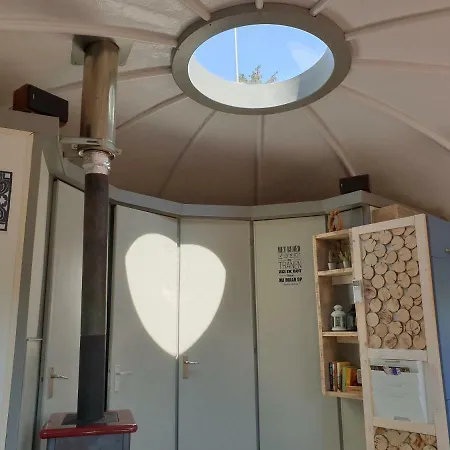 Vakantiehuis Iglo Bungalow 19 *
